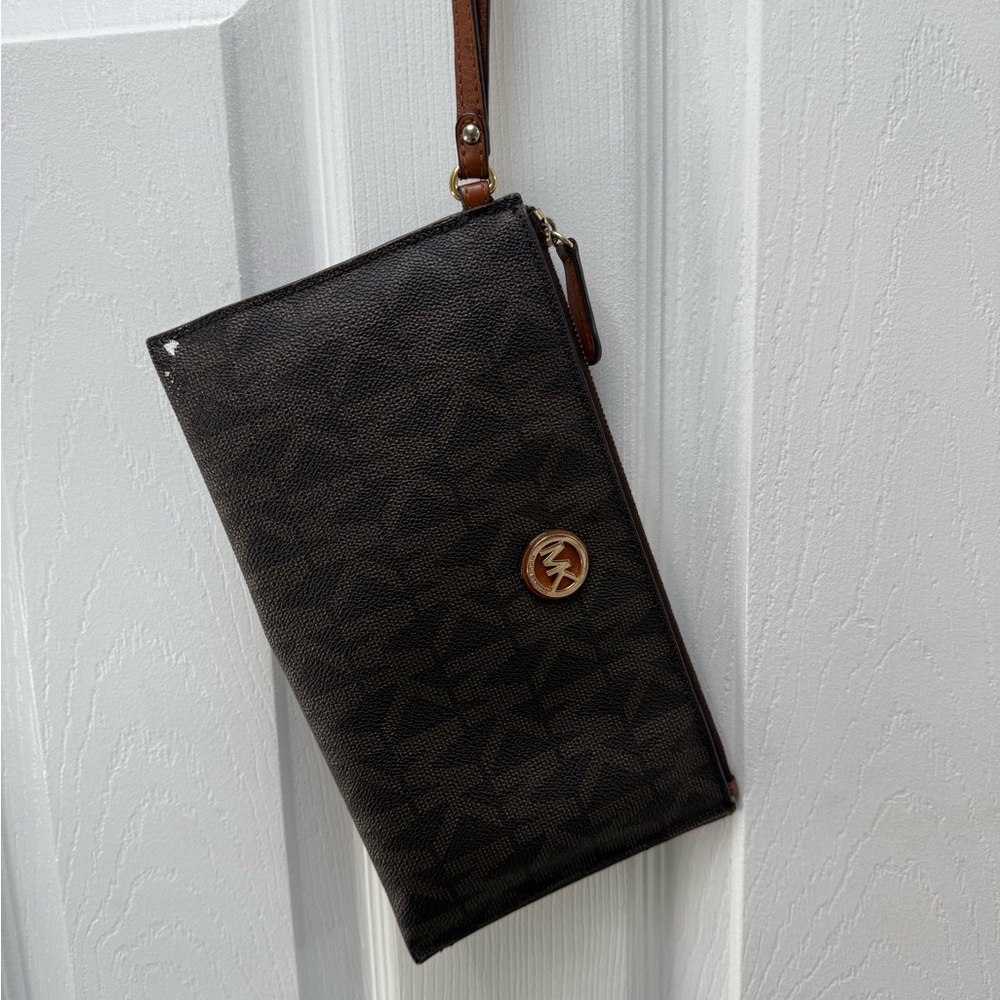 Michael Kors Dark Brown Wristlet